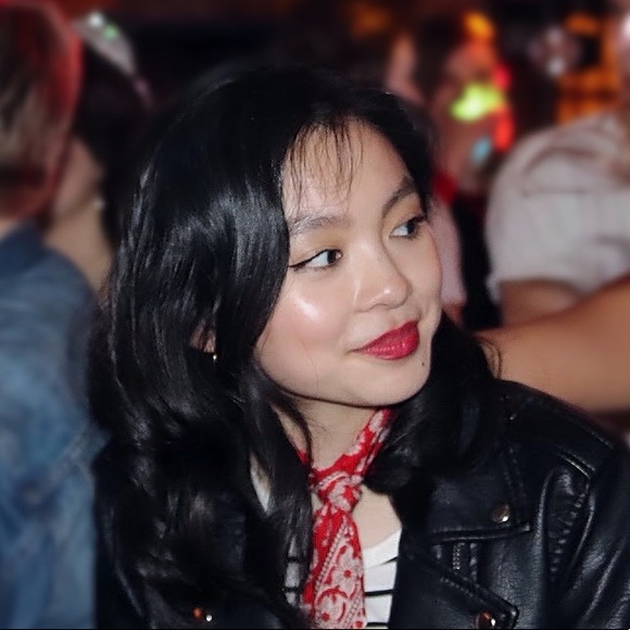 Meet your Posher, Abby - Picture 1 of 1